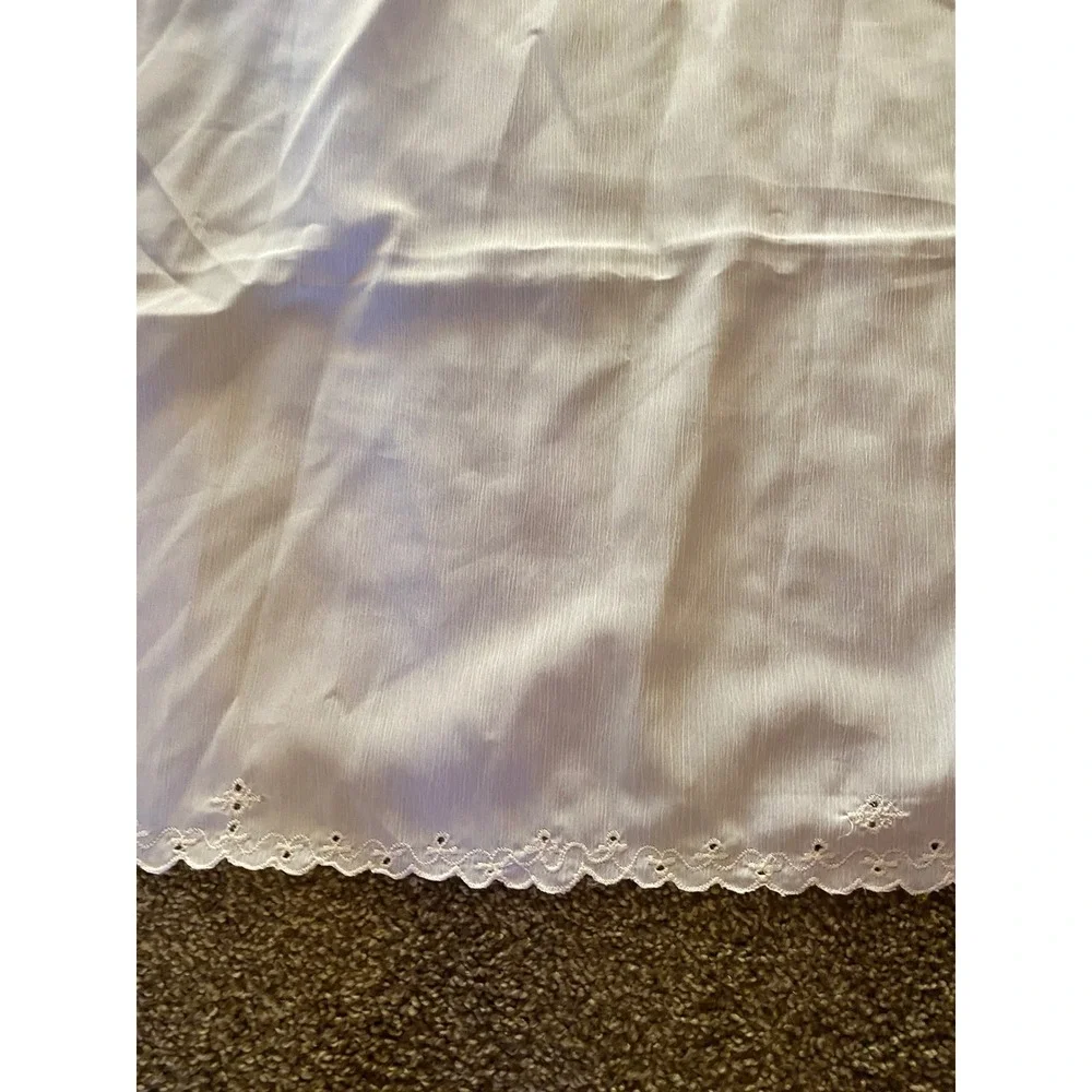 Vintage white tablecloth